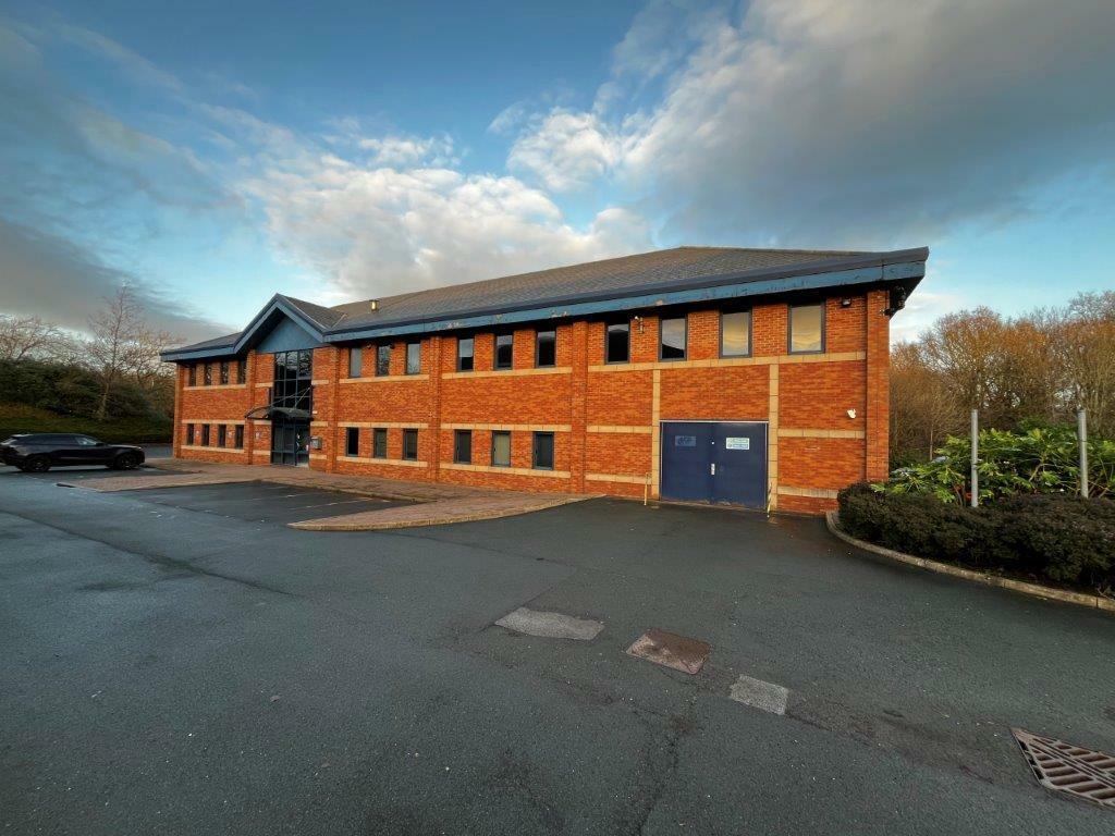 Main image of property: 1st Floor Office Suite, Unit 4 Pennine Business Park, Longbow Close, Bradley, Huddersfield