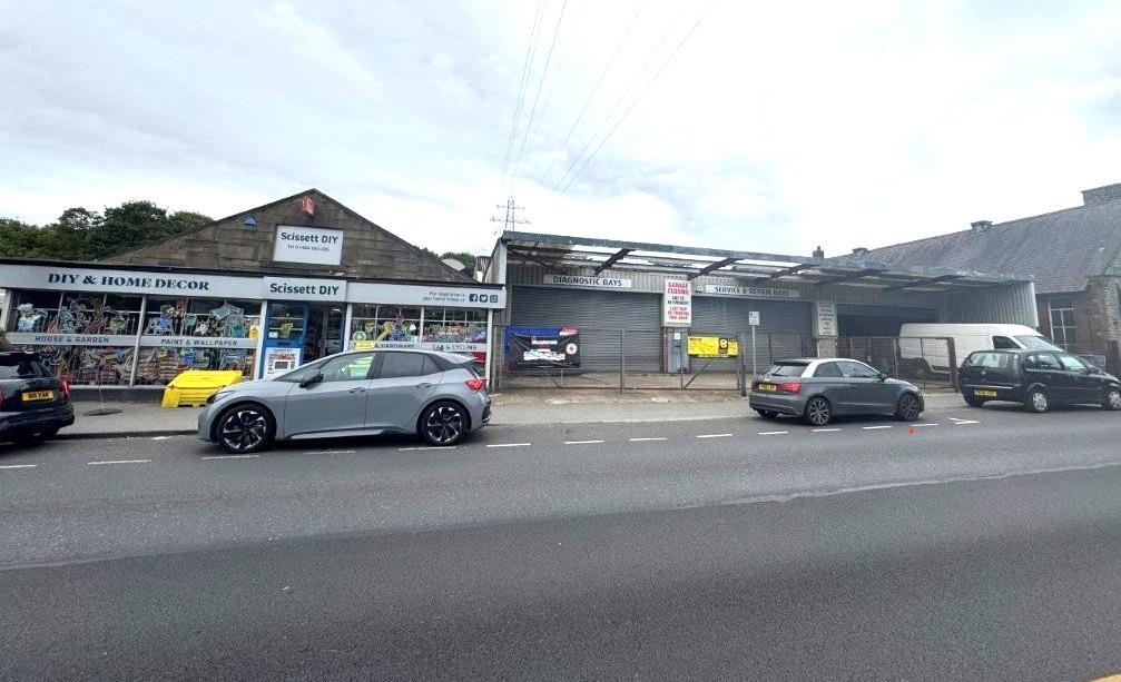 Main image of property: 141-143 Wakefield Road, Scissett, Huddersfield