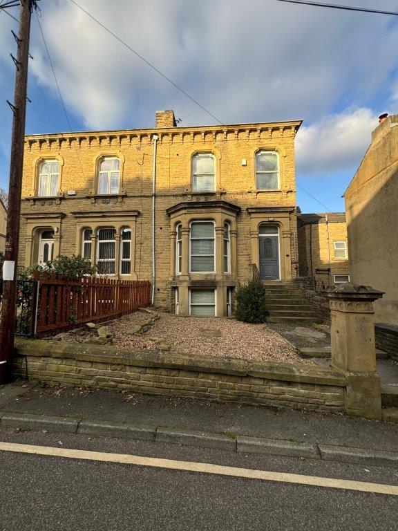 Main image of property: 28 Bath Street, Huddersfield