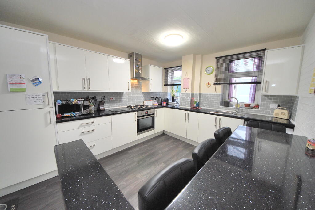 Additional property image - Crescent Avenue, Over Hulton, Bolton