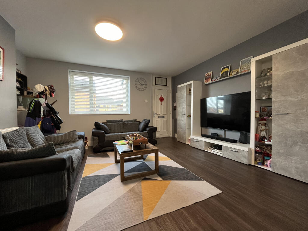 Additional property image - Bolton Road, Westhoughton, Bolton