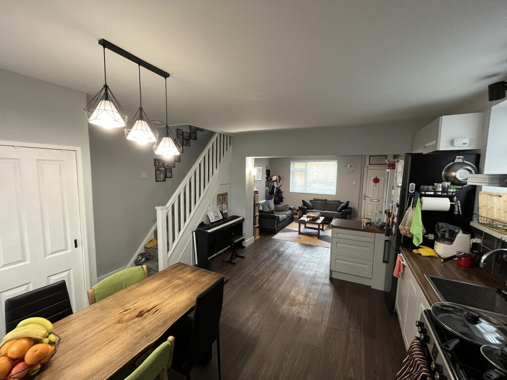 Additional property image - Bolton Road, Westhoughton, Bolton