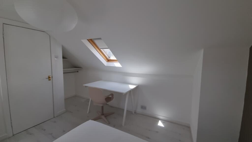 Additional property image - Ivy Avenue, Oldfield Park, Bath