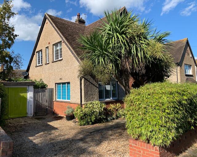 Additional property image - Limes Road, CT19 4AU, Folkestone