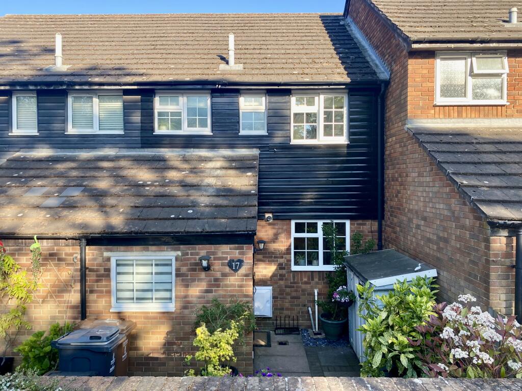 Main image of property: Kingfisher Rise, Stevenage