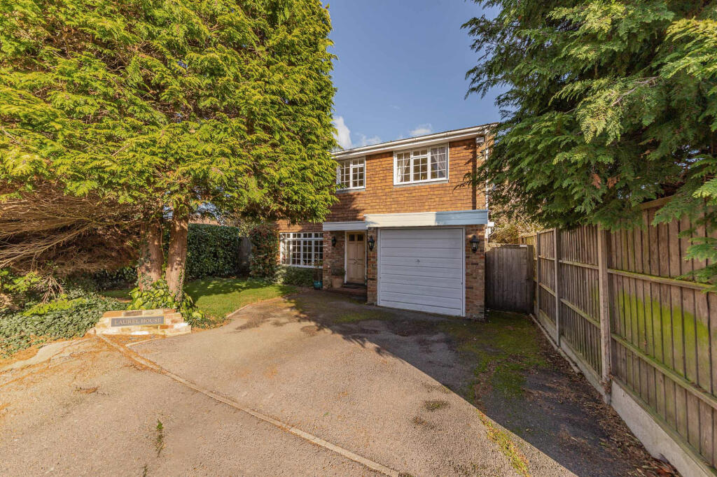 Main image of property: Denham Walk, Chalfont St. Peter, Gerrards Cross
