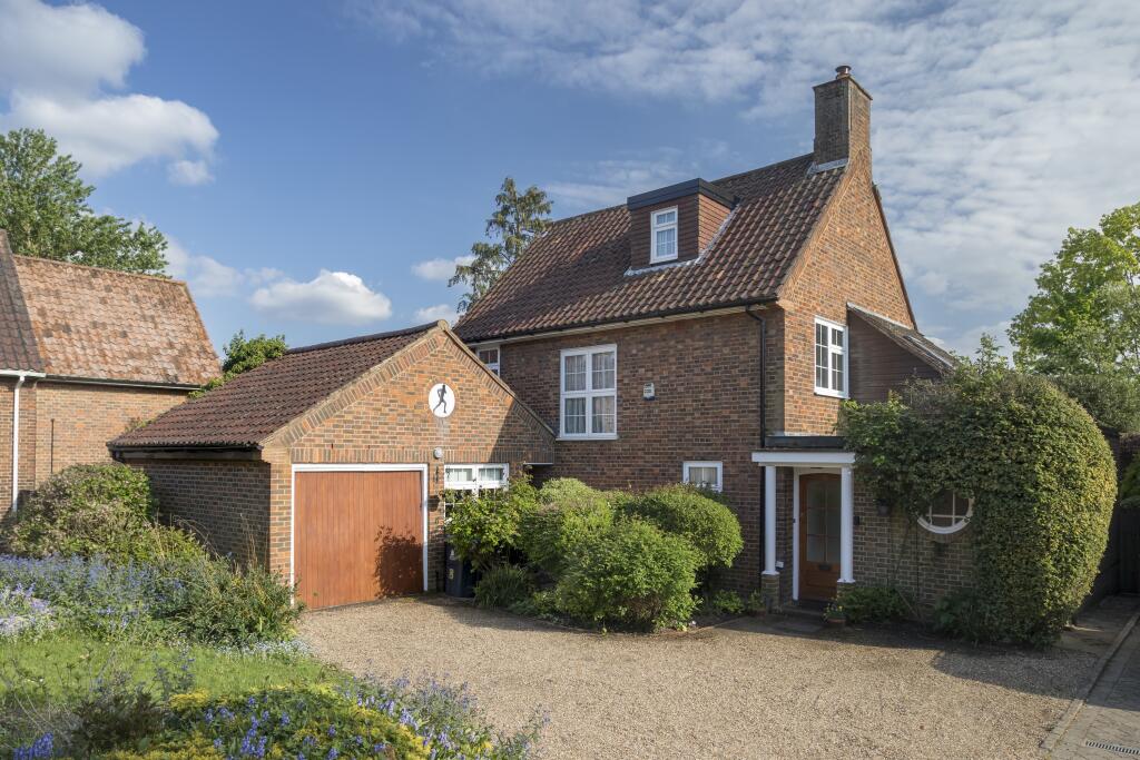 Main image of property: Wonford Close, Kingston upon Thames