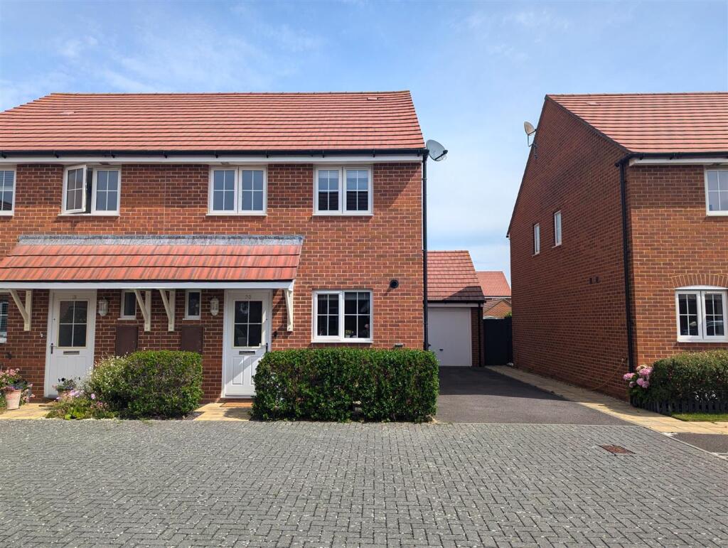 Main image of property: Iris Close, Havant