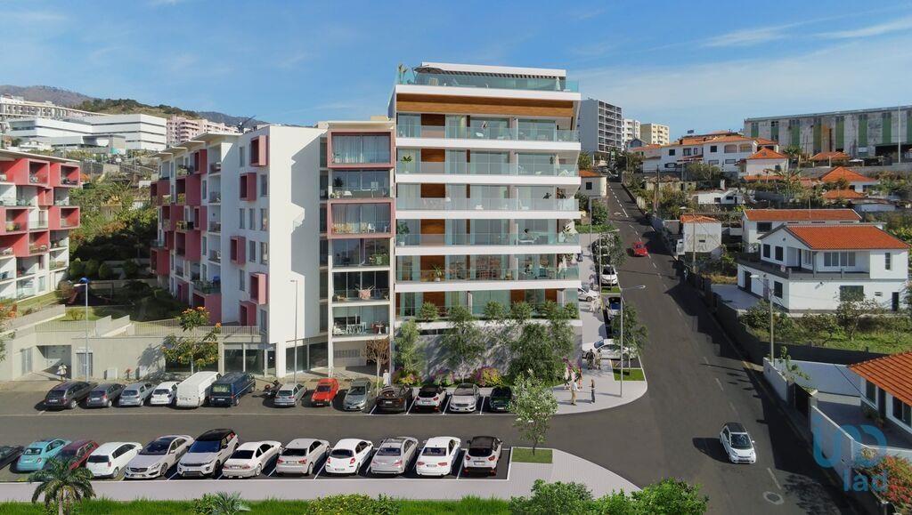 1 bedroom apartment for sale in Madeira, Funchal, Portugal
