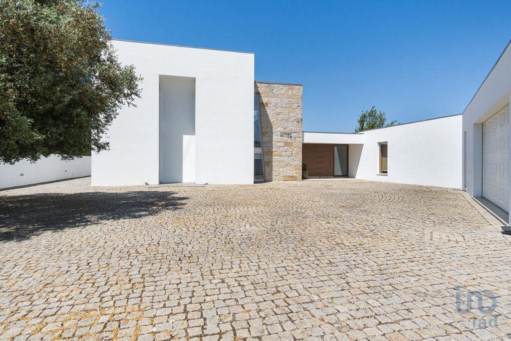 Farm for sale in Aveiro, Eixo, Portugal