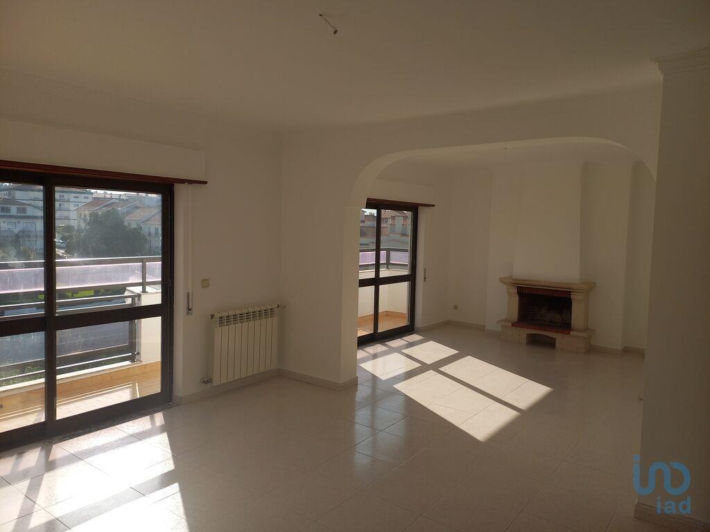 4 bedroom apartment for sale in Leiria, Leiria, Portugal