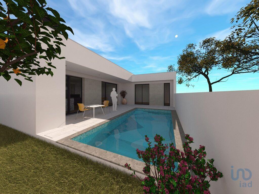 Main image of property: Setúbal, Seixal