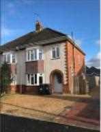 3 bedroom detached house
