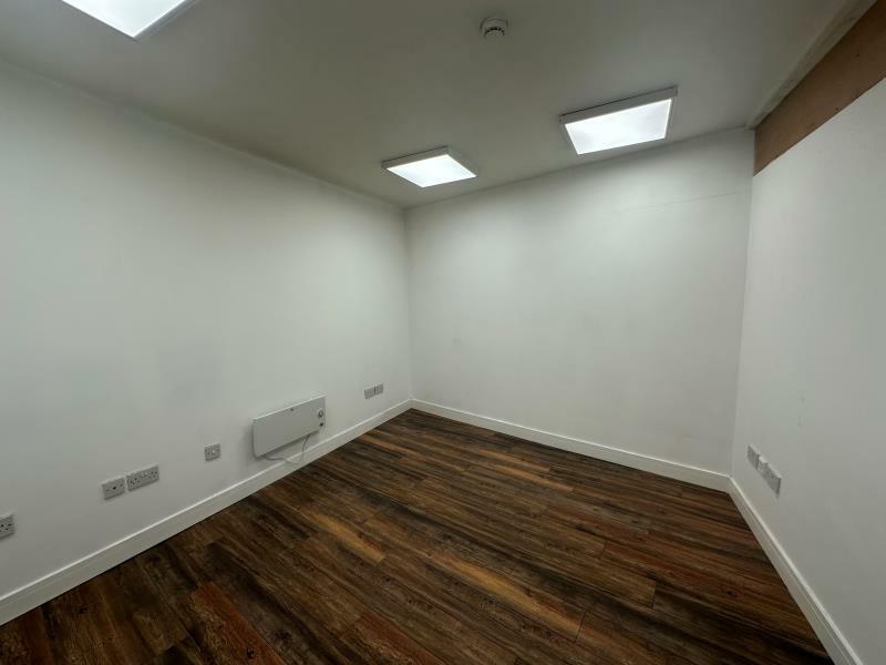 Additional property image - 15b Coventry Street, Nuneaton CV11 5TD