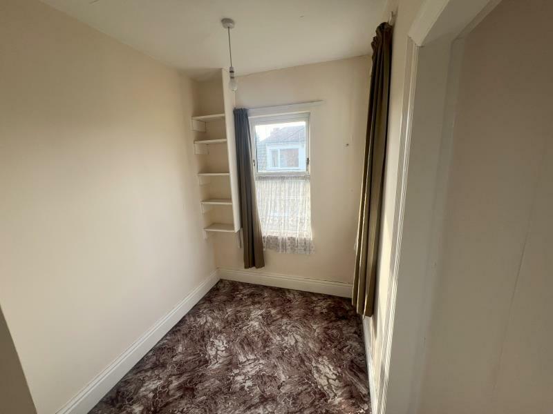Additional property image - 82 Arbury Road, Nuneaton CV10 7NB