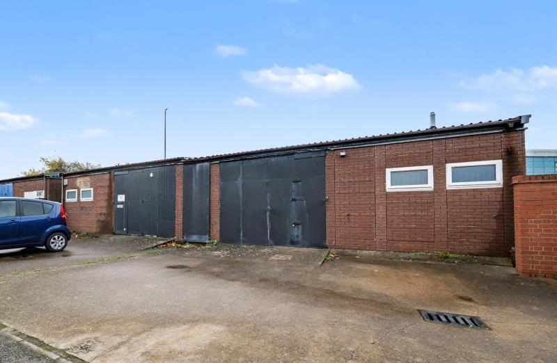 Main image of property: Units at, 4-6 Kelsey Close, Nuneaton CV11 6RS