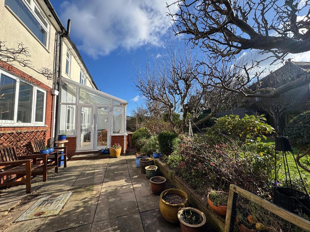 Additional property image - Stanley Road, West Bromwich, B71 3JQ