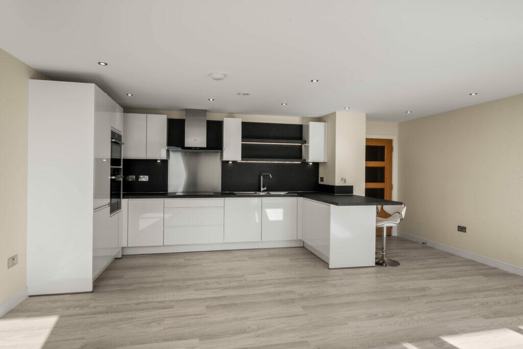 Additional property image - 450 Riverside Drive, Dundee, DD1 4XD