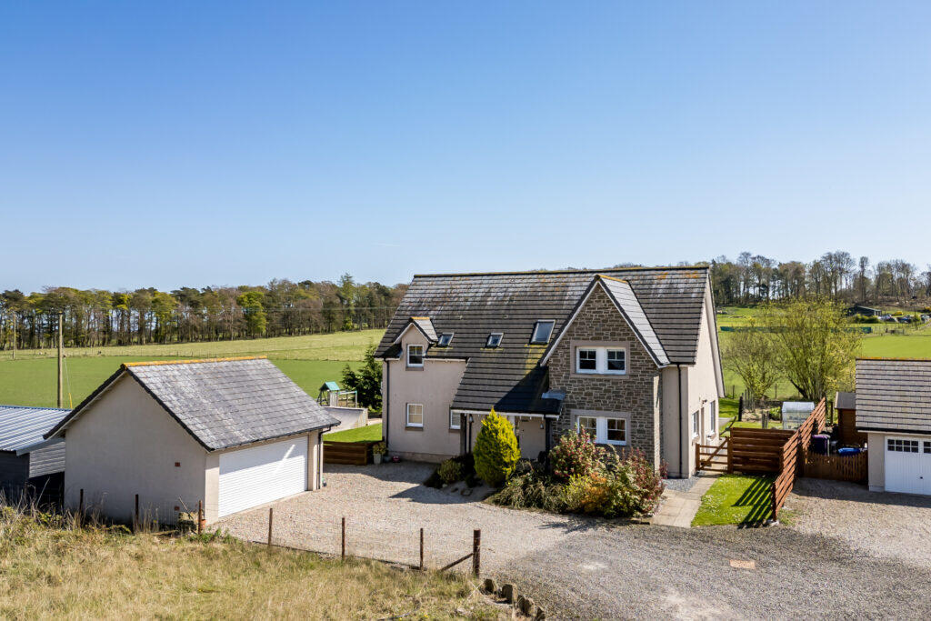 Main image of property: The Stables, Craigton Of Monikie, Monikie, DD5 3QN