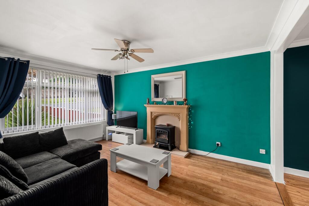 Main image of property: 7 Kinclaven Drive, Dundee, DD3 9RX