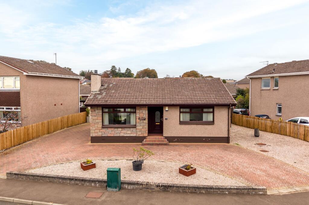 Main image of property: 42 Grangehill Drive, Monifieth, DD5 4RS