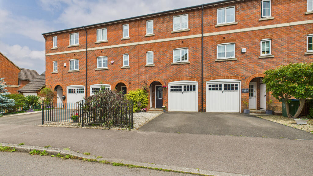 Main image of property: Hornbeam Way, Weston Turville, Aylesbury, Buckinghamshire
