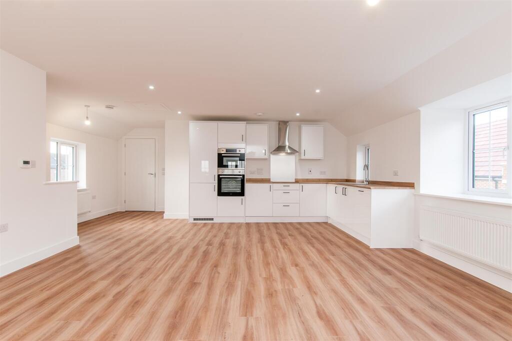 Additional property image - Monkton Road, Minster, Ramsgate