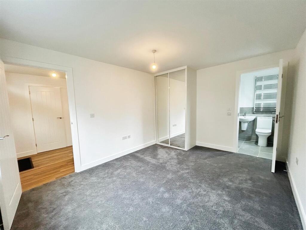 Additional property image - Monkton Road, Minster, Ramsgate