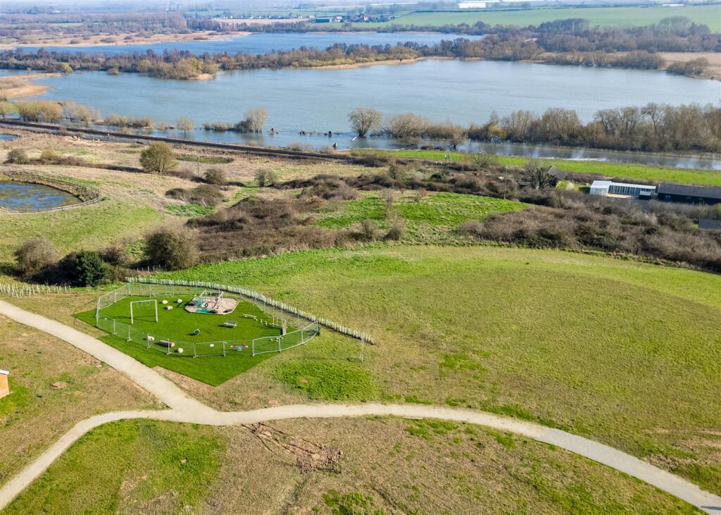 Additional property image - The Marshes, Hersden, Canterbury