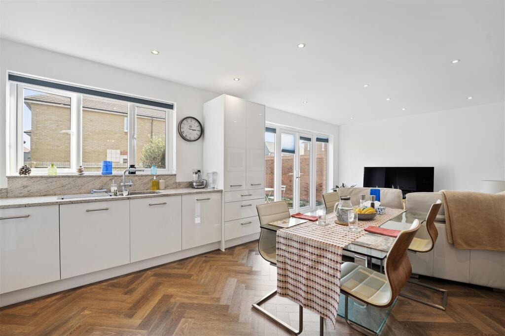 Additional property image - The Marshes, Hersden, Canterbury