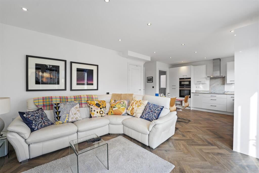 Additional property image - The Marshes, Hersden, Canterbury