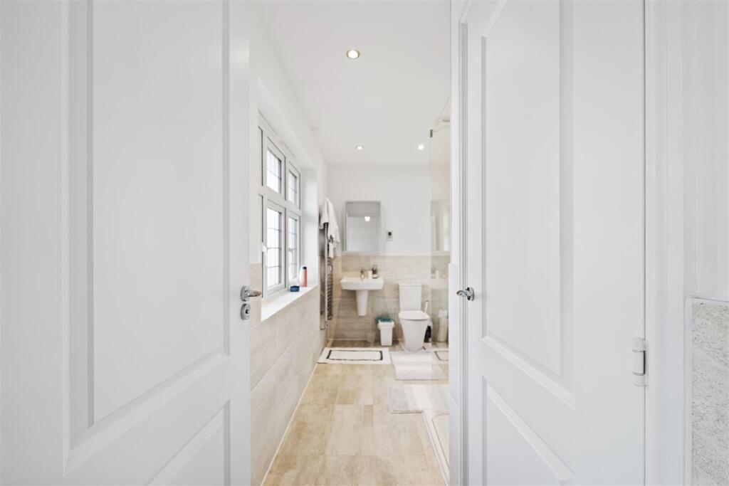 Additional property image - The Marshes, Hersden, Canterbury
