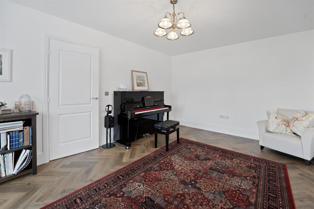 Additional property image - The Marshes, Hersden, Canterbury