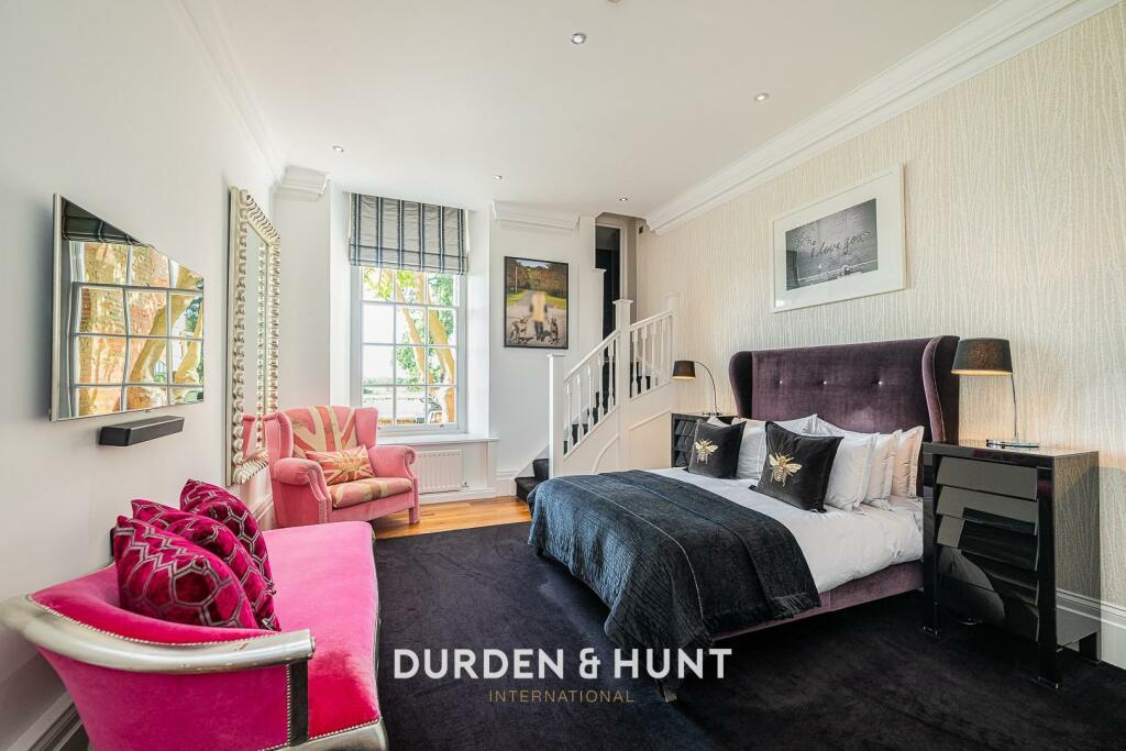 Additional property image - Hill Hall, Theydon Mount, Epping, CM16