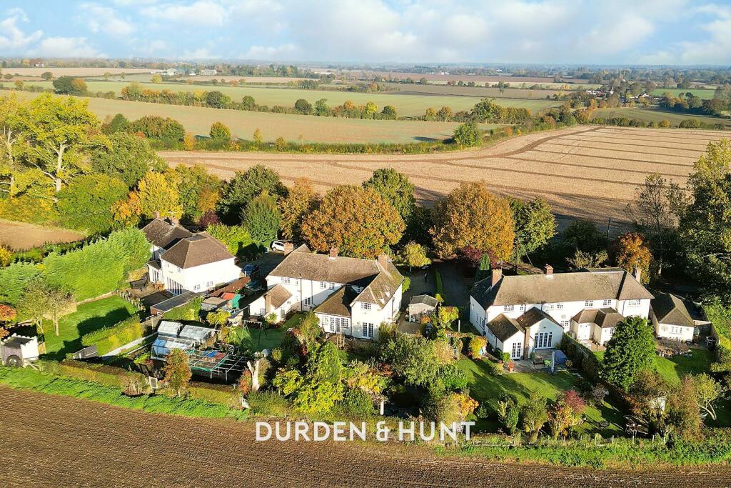 Additional property image - Frayes Chase, Beauchamp Roding, Ongar, CM5