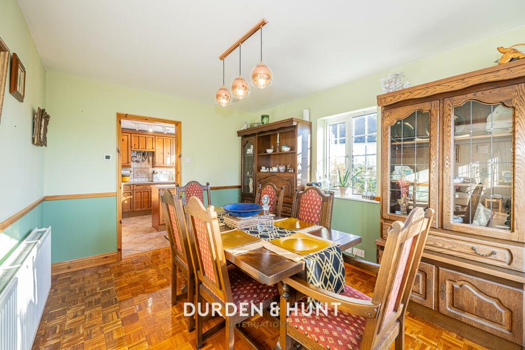 Additional property image - Frayes Chase, Beauchamp Roding, Ongar, CM5