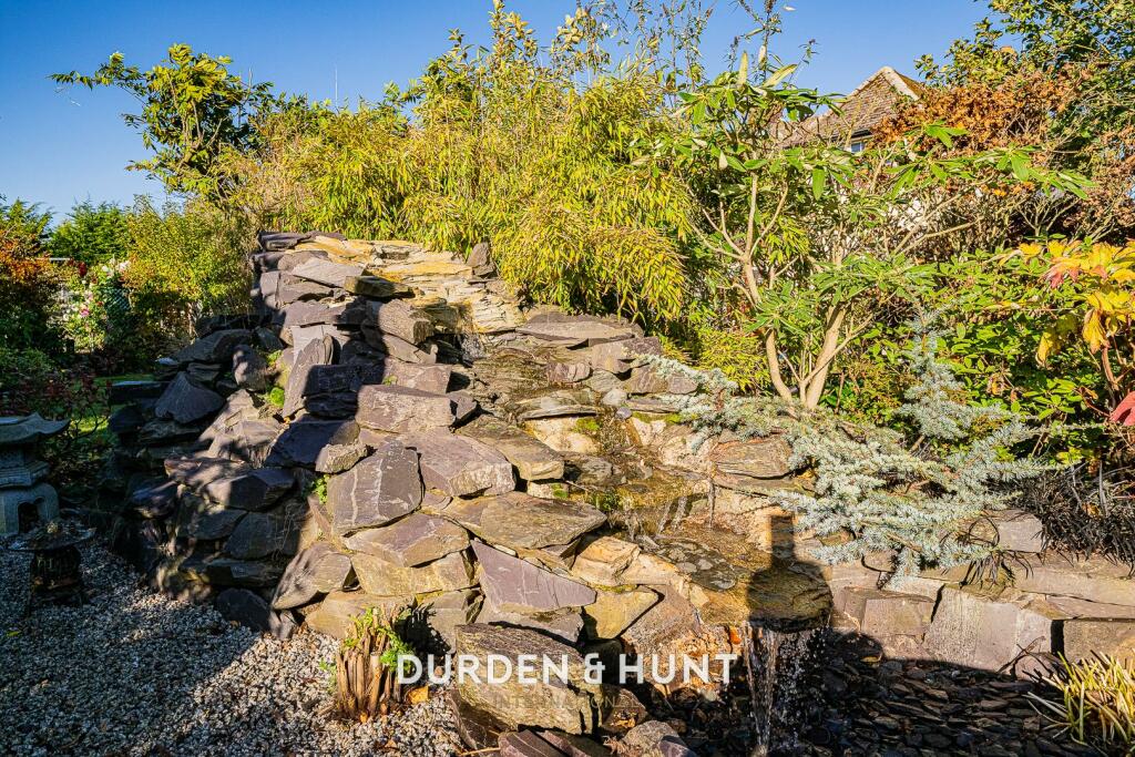 Additional property image - Frayes Chase, Beauchamp Roding, Ongar, CM5