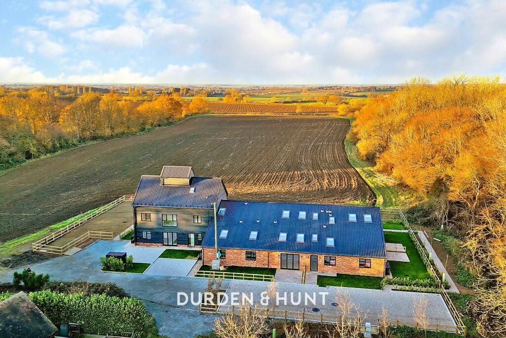 Additional property image - Carters Green, Matching, CM17