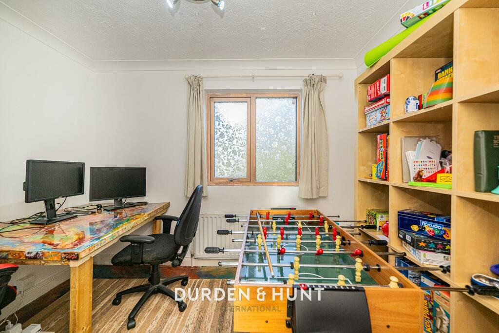 Additional property image - Dunmow Road, Fyfield, CM5
