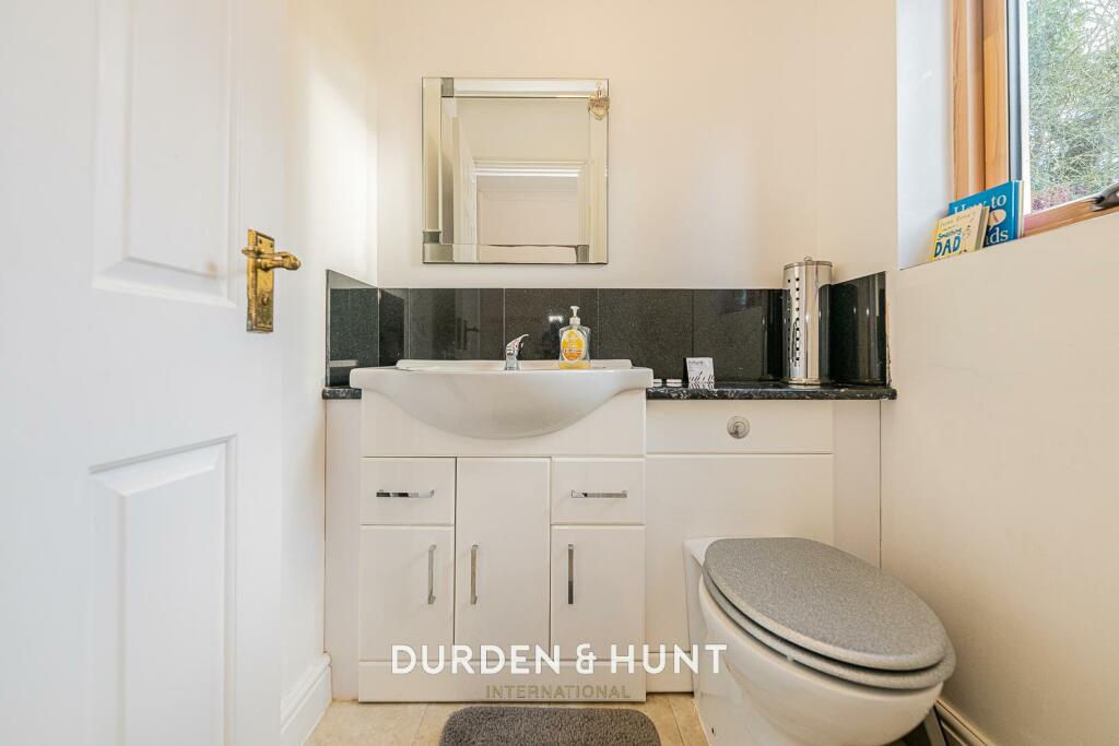 Additional property image - Dunmow Road, Fyfield, CM5