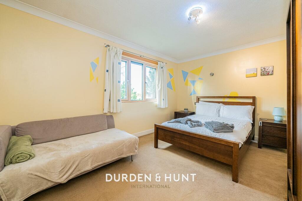 Additional property image - Dunmow Road, Fyfield, CM5