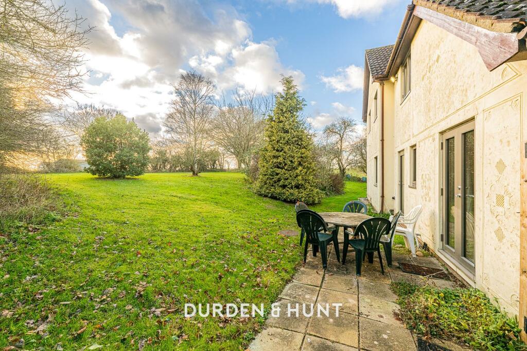 Additional property image - Dunmow Road, Fyfield, CM5