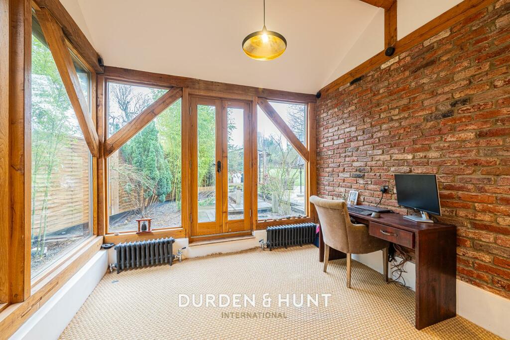 Additional property image - Coopersale Street, Fiddlers Hamlet, CM16