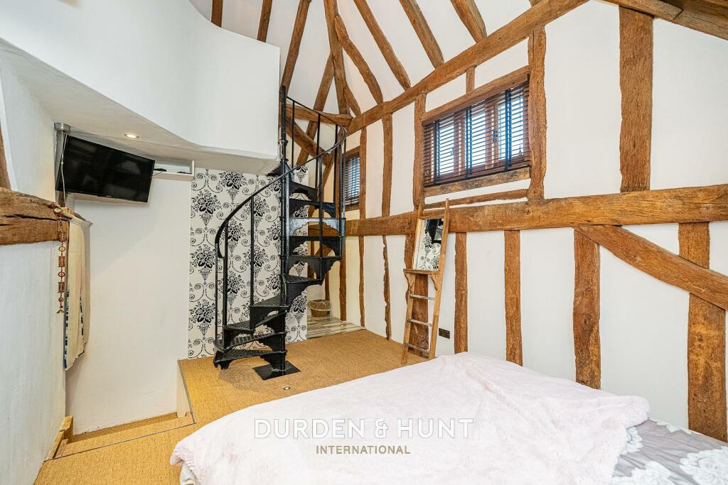 Additional property image - Coopersale Street, Fiddlers Hamlet, CM16