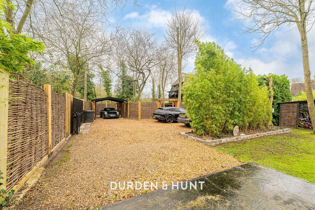 Additional property image - Coopersale Street, Fiddlers Hamlet, CM16