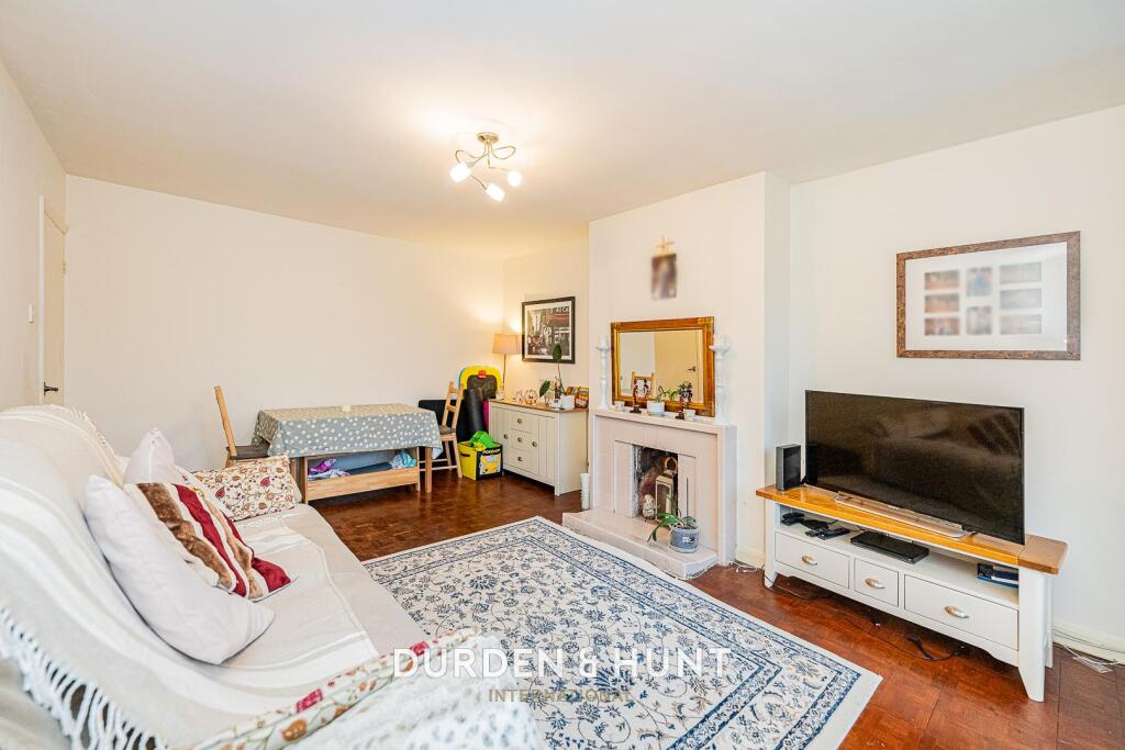 Additional property image - Hammonds Lane, Great Warley, CM13