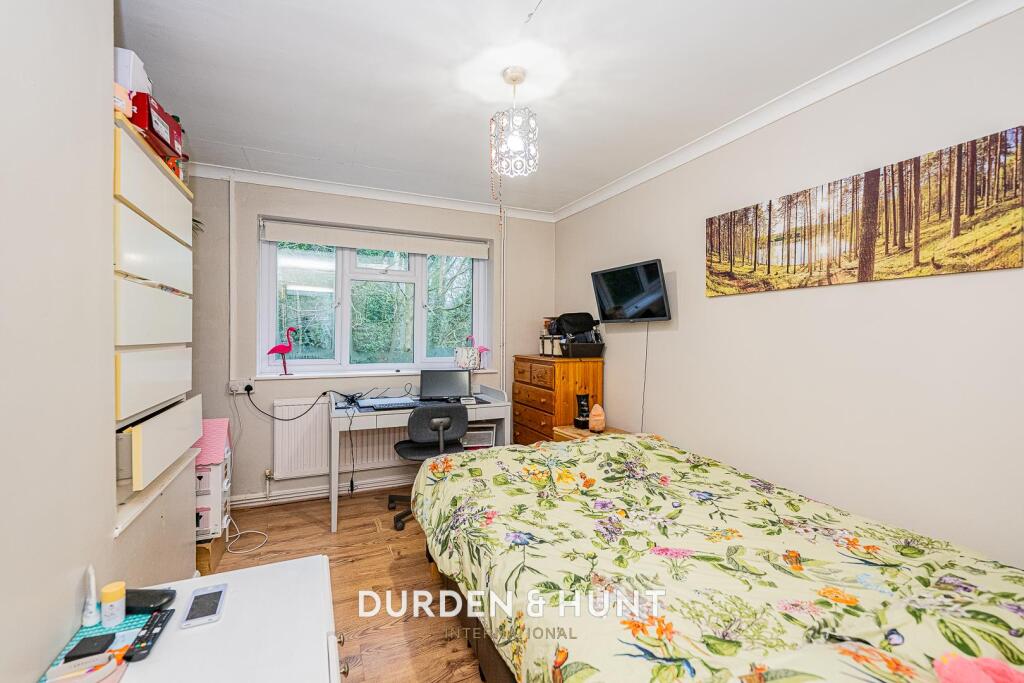 Additional property image - Hammonds Lane, Great Warley, CM13