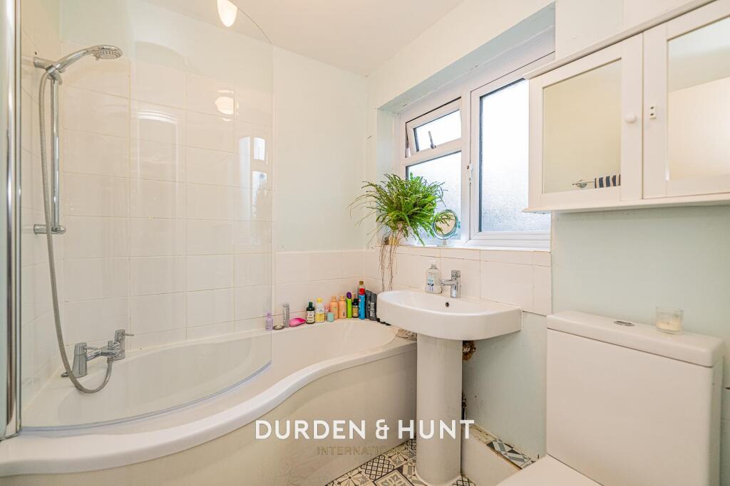 Additional property image - Hammonds Lane, Great Warley, CM13