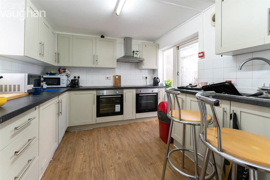 10 bedroom end of terrace house for rent in Ditchling Road, Brighton, East Sussex, BN1
