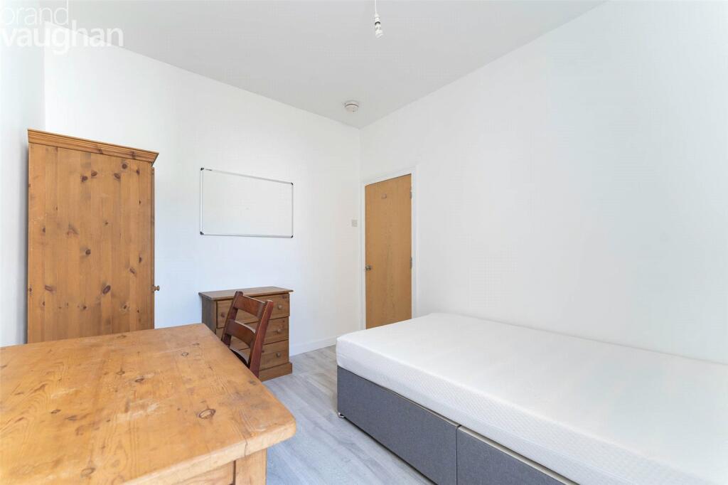 Additional property image - Brading Road, Brighton, BN2